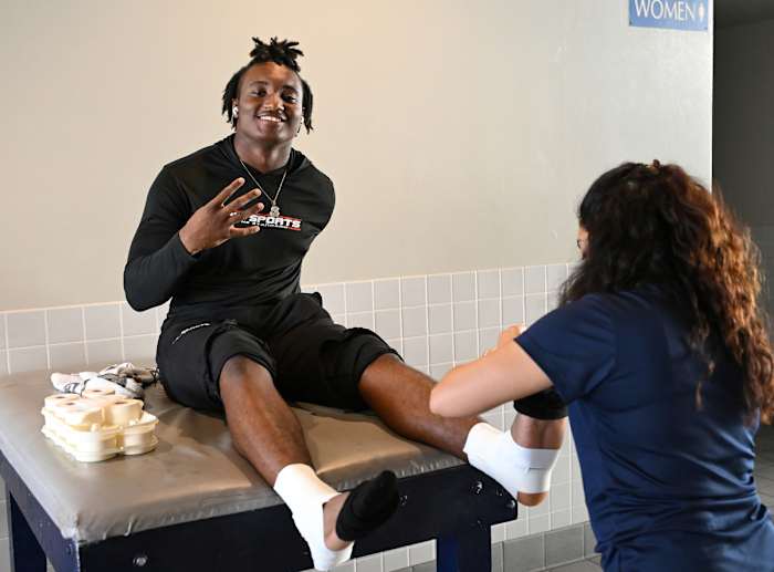 Mater Dei vs St John Bosco October 13, 2023 Photo-Heston Quan12